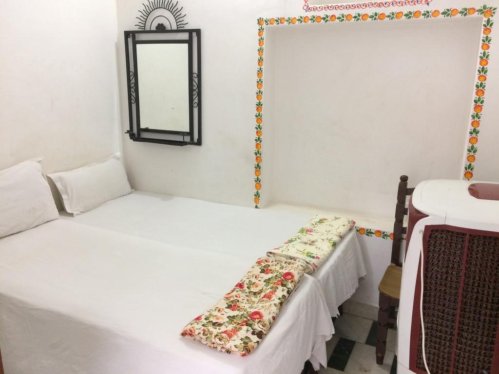 Hotel White House Pushkar Esterno foto